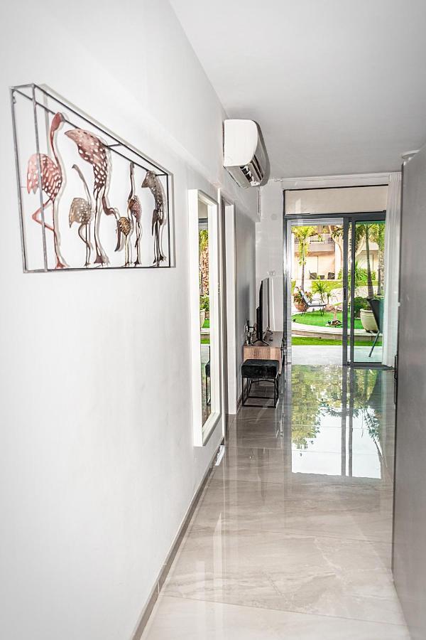 דירת גן פונה לבריכה - Pool Garden View Eilat Apartment Exterior photo